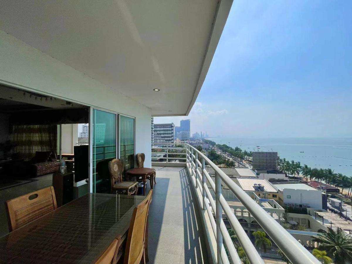 Beautiful Sea View Beach Front Condo Патая Екстериор снимка