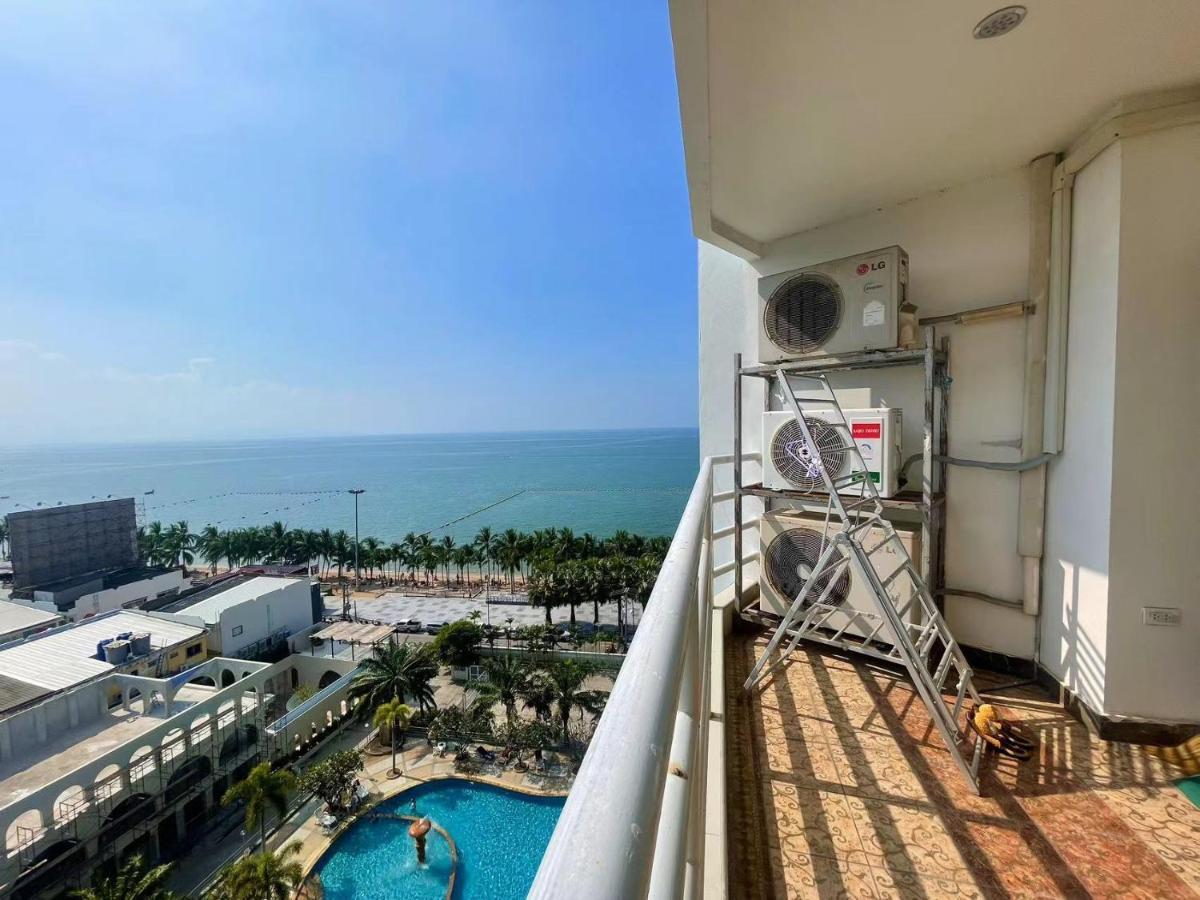 Beautiful Sea View Beach Front Condo Патая Екстериор снимка