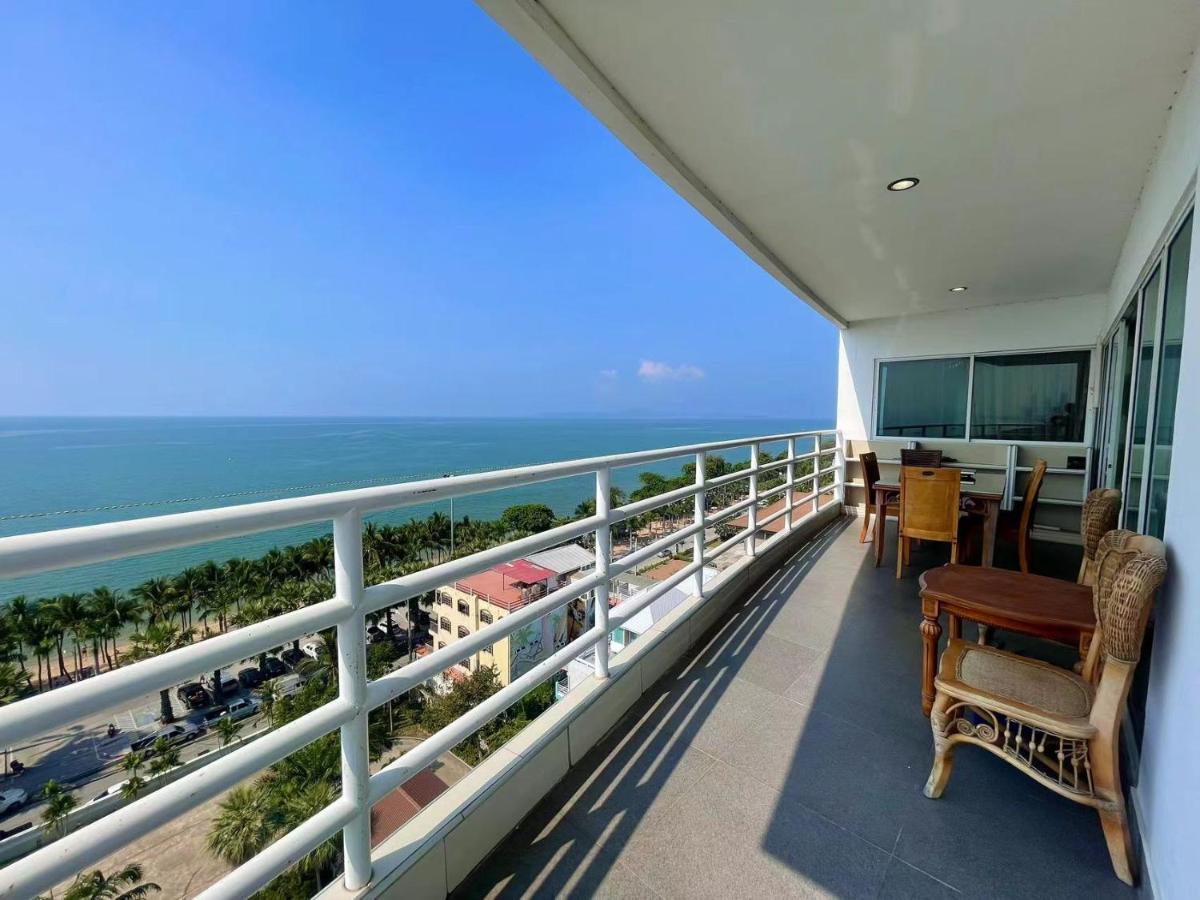 Beautiful Sea View Beach Front Condo Патая Екстериор снимка
