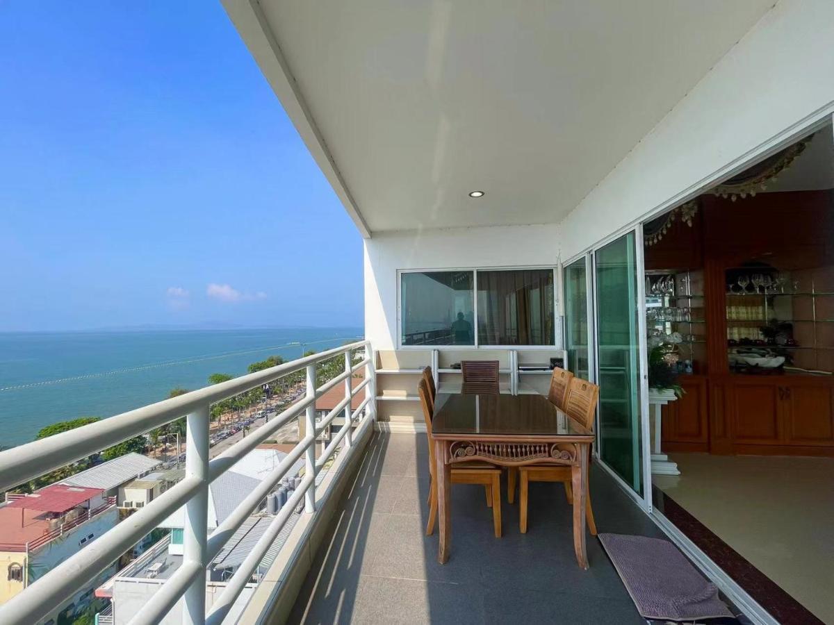 Beautiful Sea View Beach Front Condo Патая Екстериор снимка