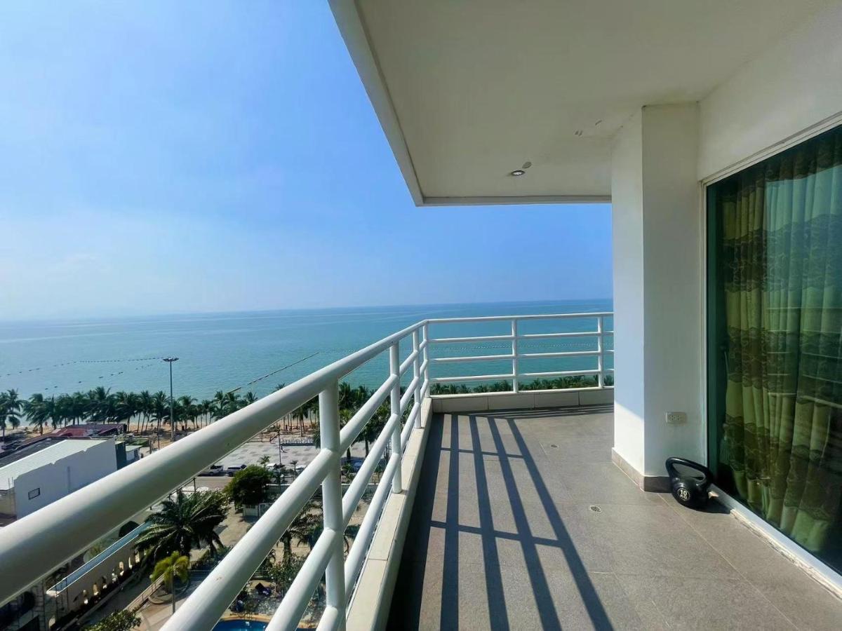 Beautiful Sea View Beach Front Condo Патая Екстериор снимка