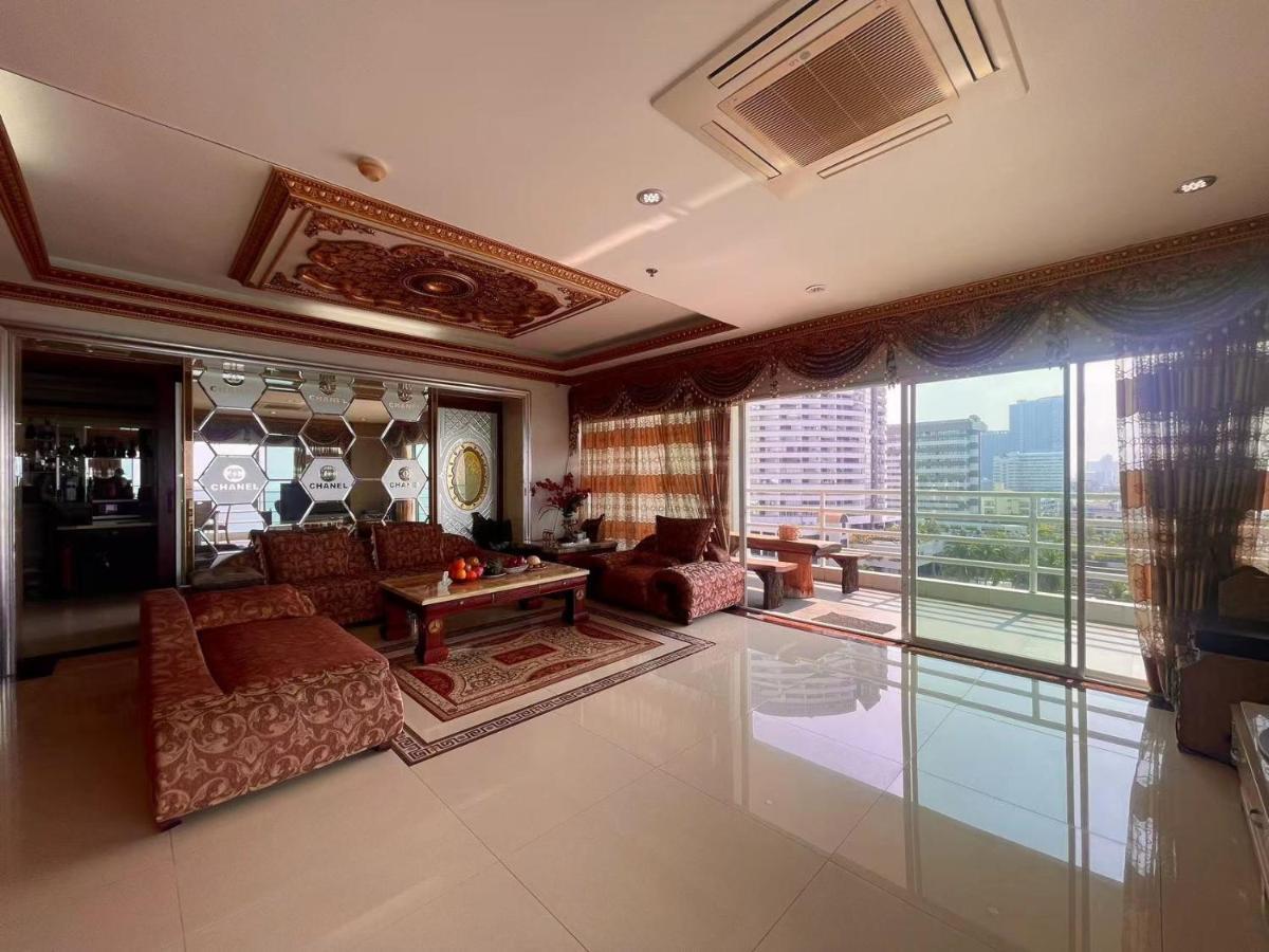 Beautiful Sea View Beach Front Condo Патая Екстериор снимка