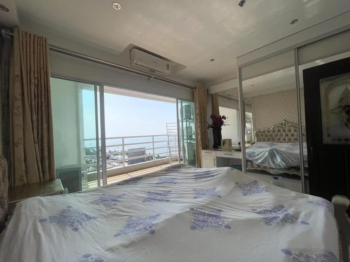 Beautiful Sea View Beach Front Condo Патая Екстериор снимка